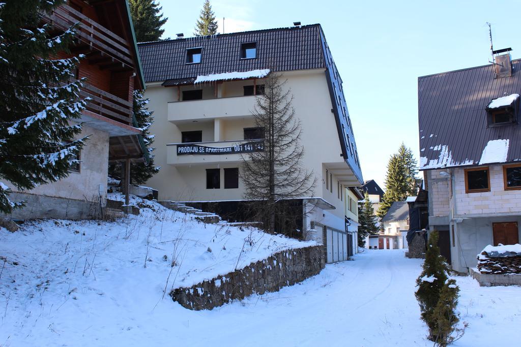 Apartmani Colic Vlasic Exterior photo